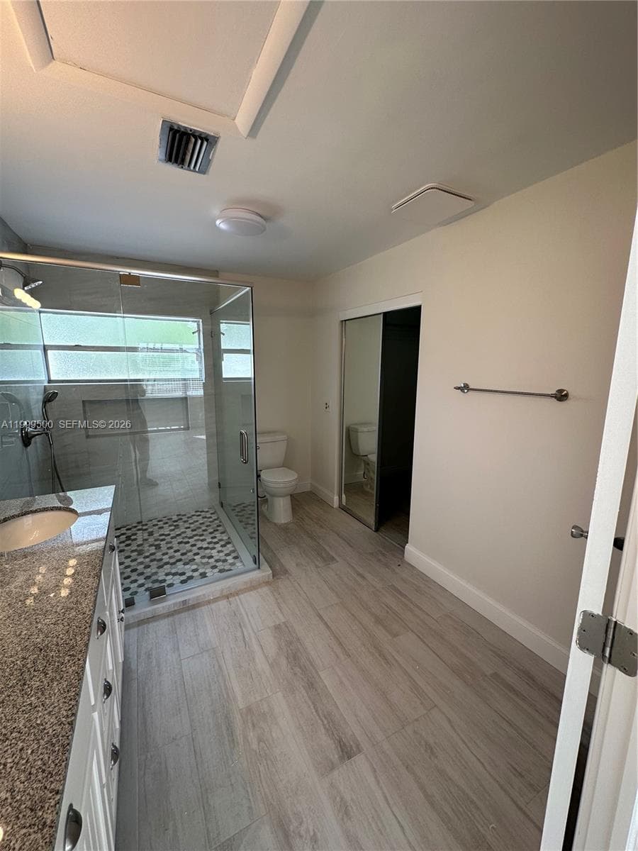 9841 Ridgecreek Rd photo 12