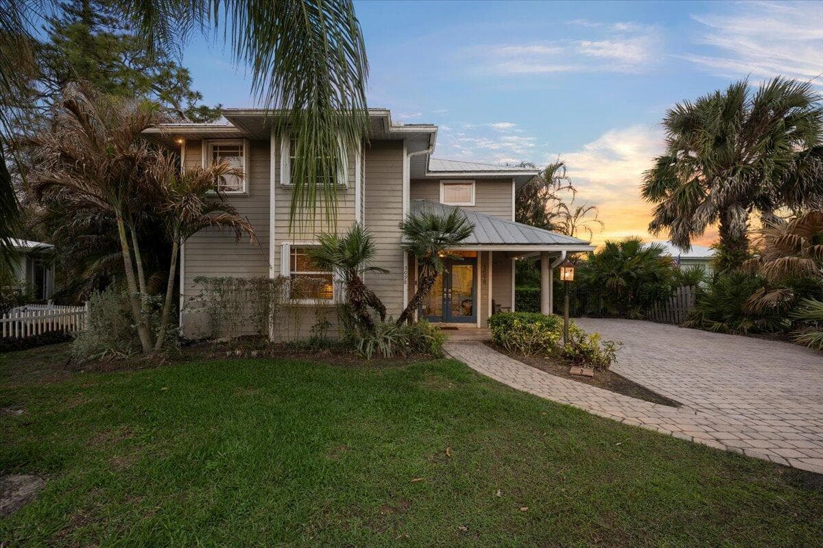 3098 SW Cedar Trail photo 5