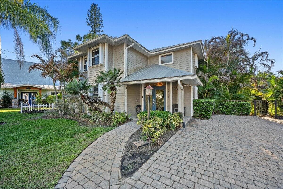 3098 SW Cedar Trail photo 9