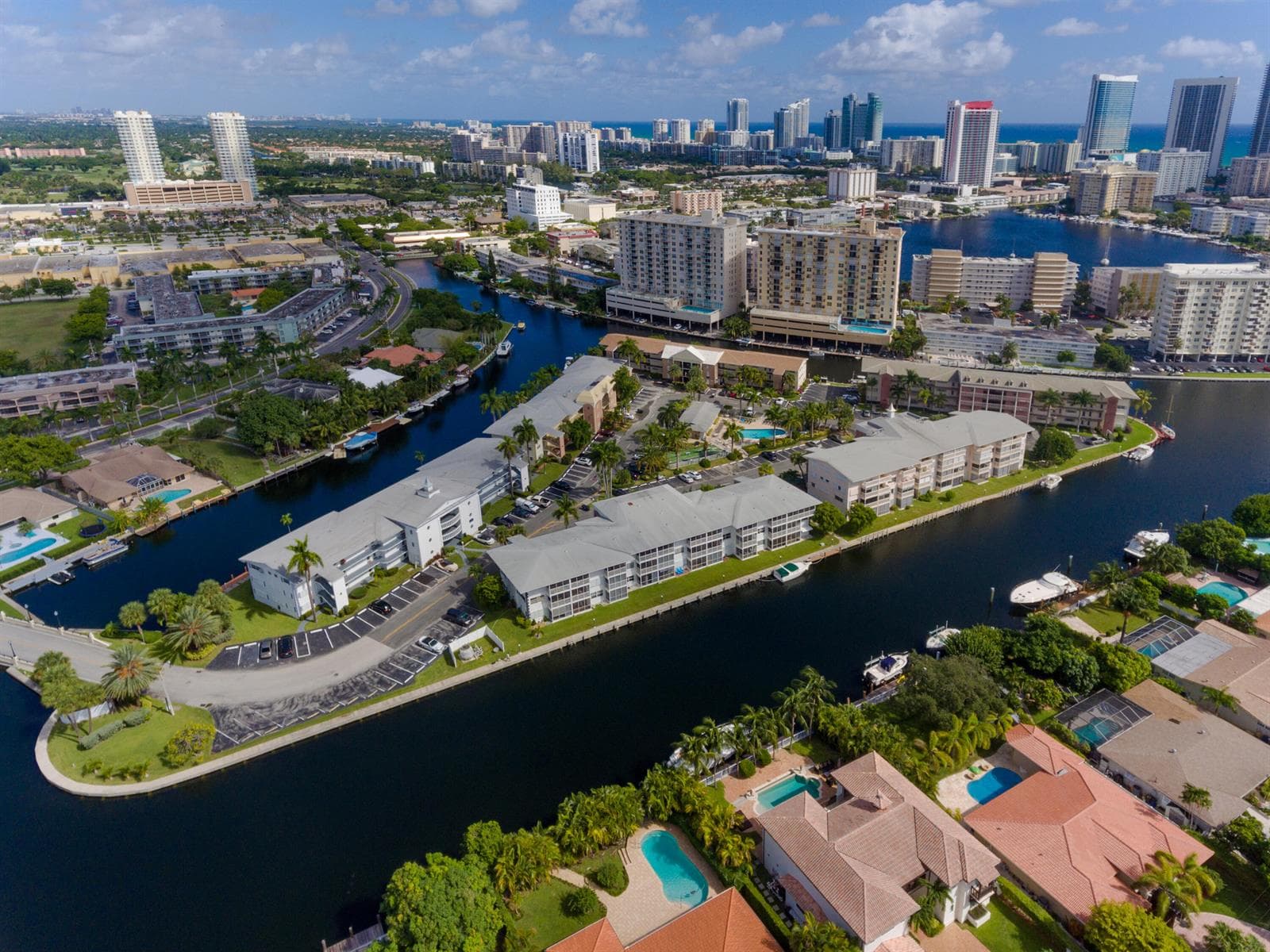 460 Paradise Isle Boulevard 203 photo 13