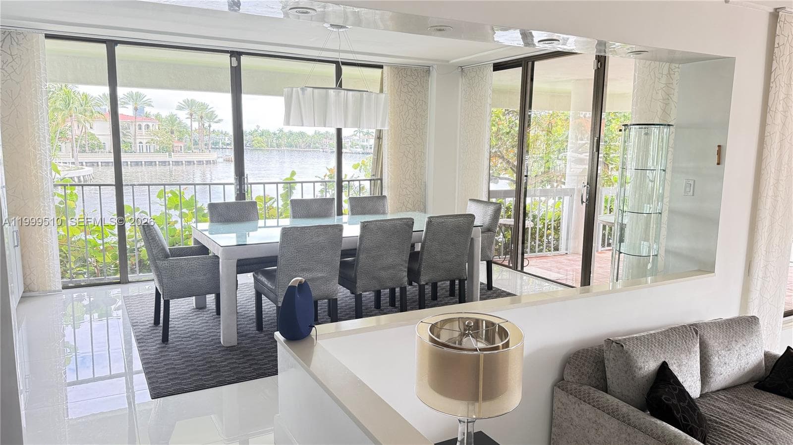 19707 Turnberry Way TH-6 photo 2