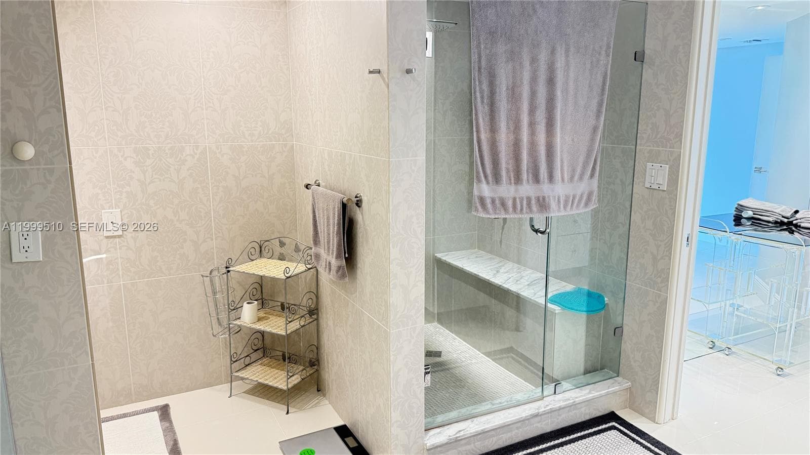 19707 Turnberry Way TH-6 photo 15