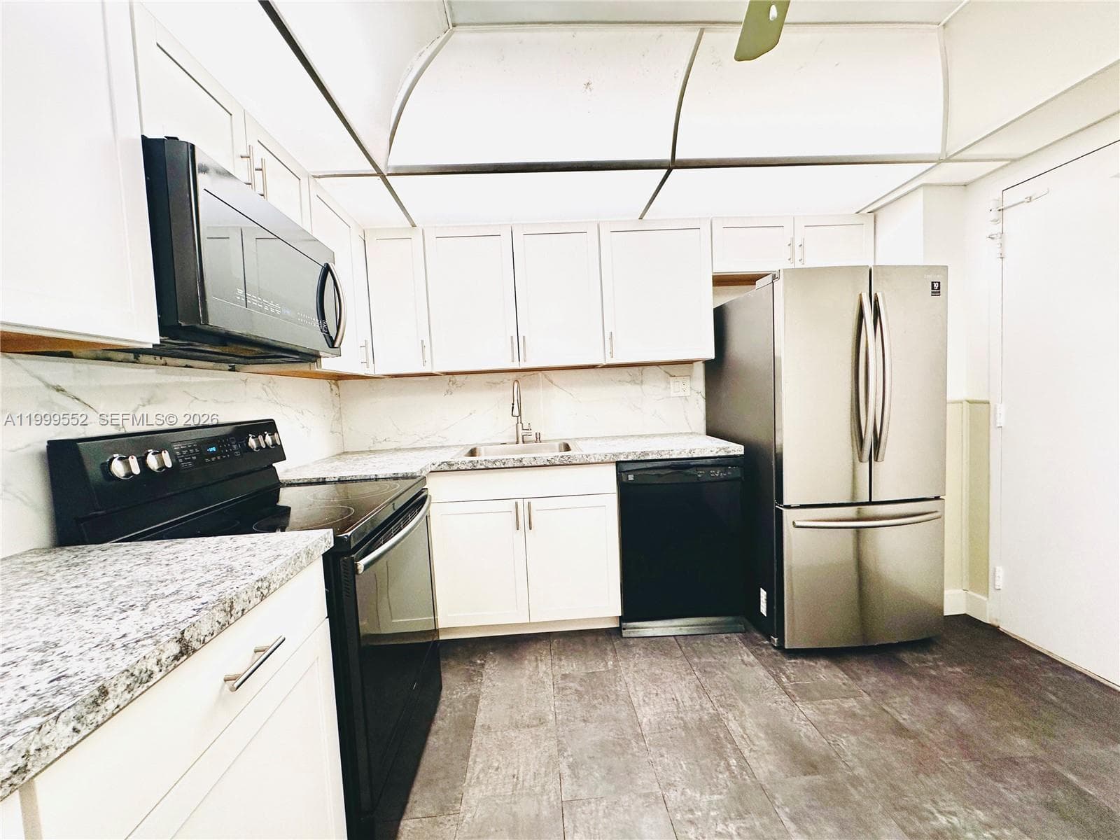 250 174th St 1212 photo 7