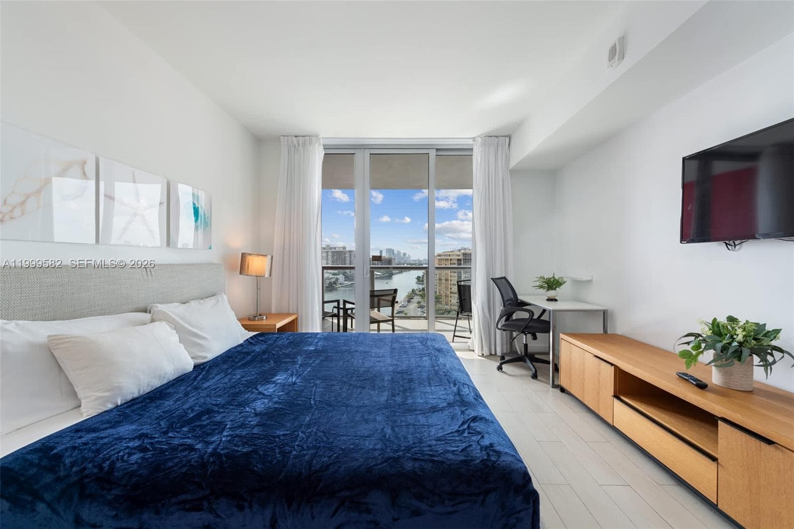 2602 Hallandale Beach Blvd R1207 photo 6