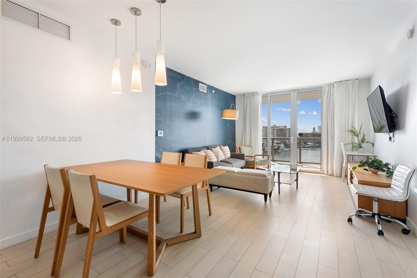 2602 Hallandale Beach Blvd R1207 photo 25