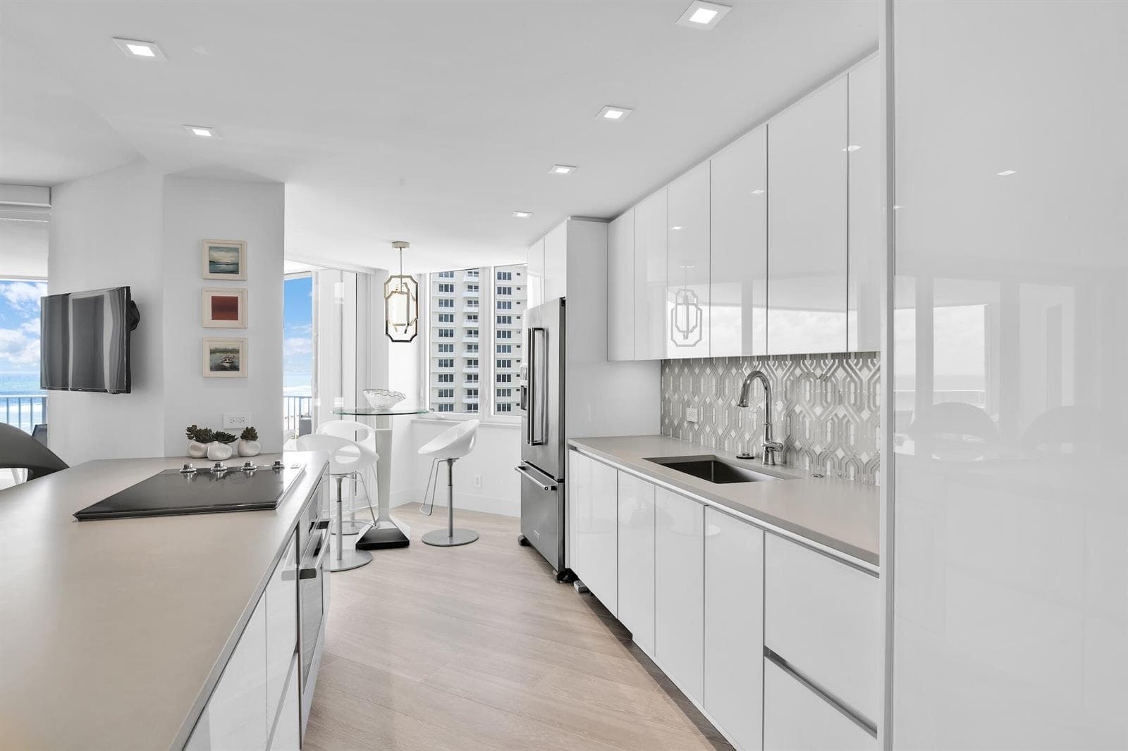 550 S Ocean Boulevard 1004 photo 13
