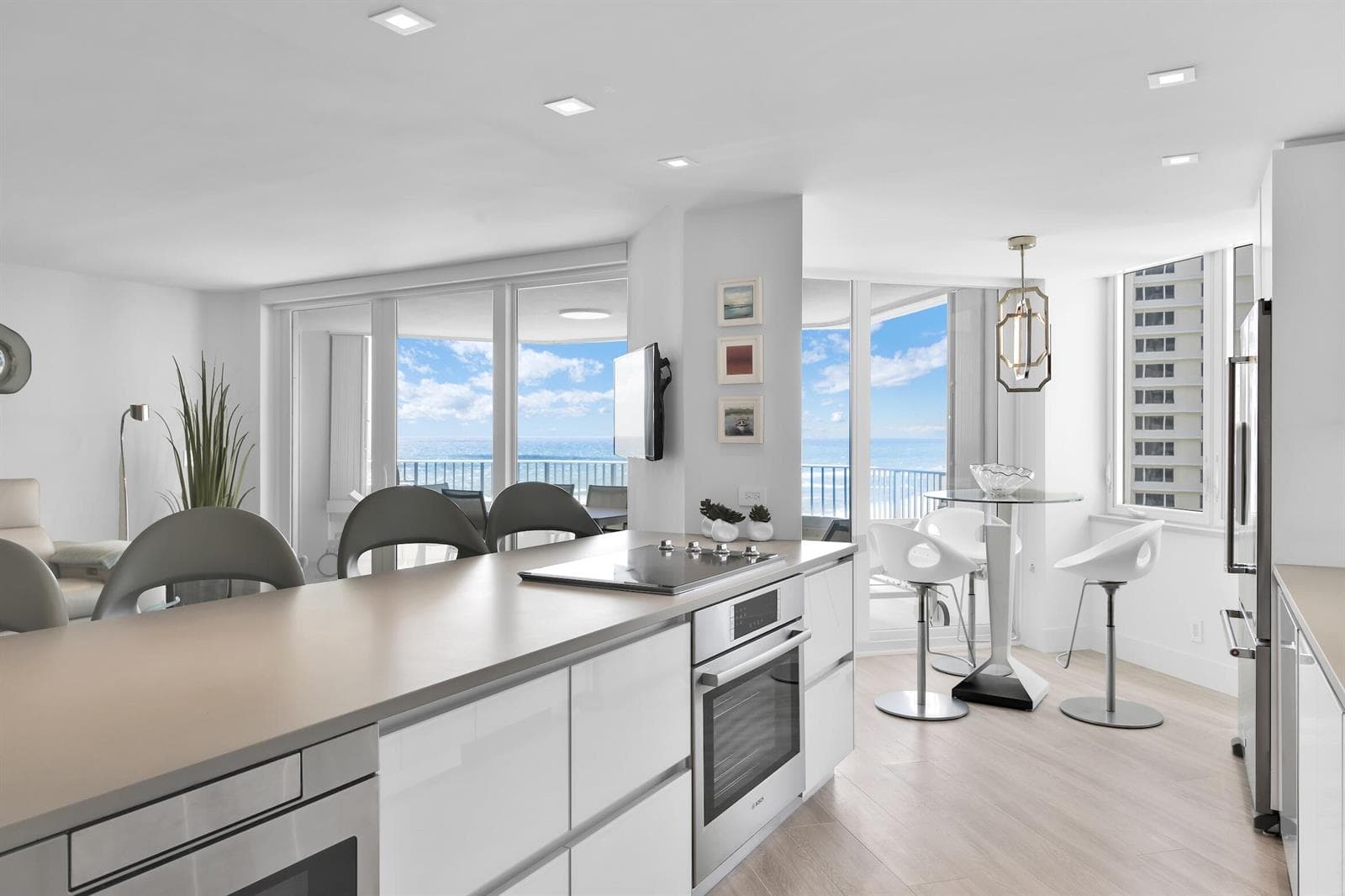 550 S Ocean Boulevard 1004 photo 12