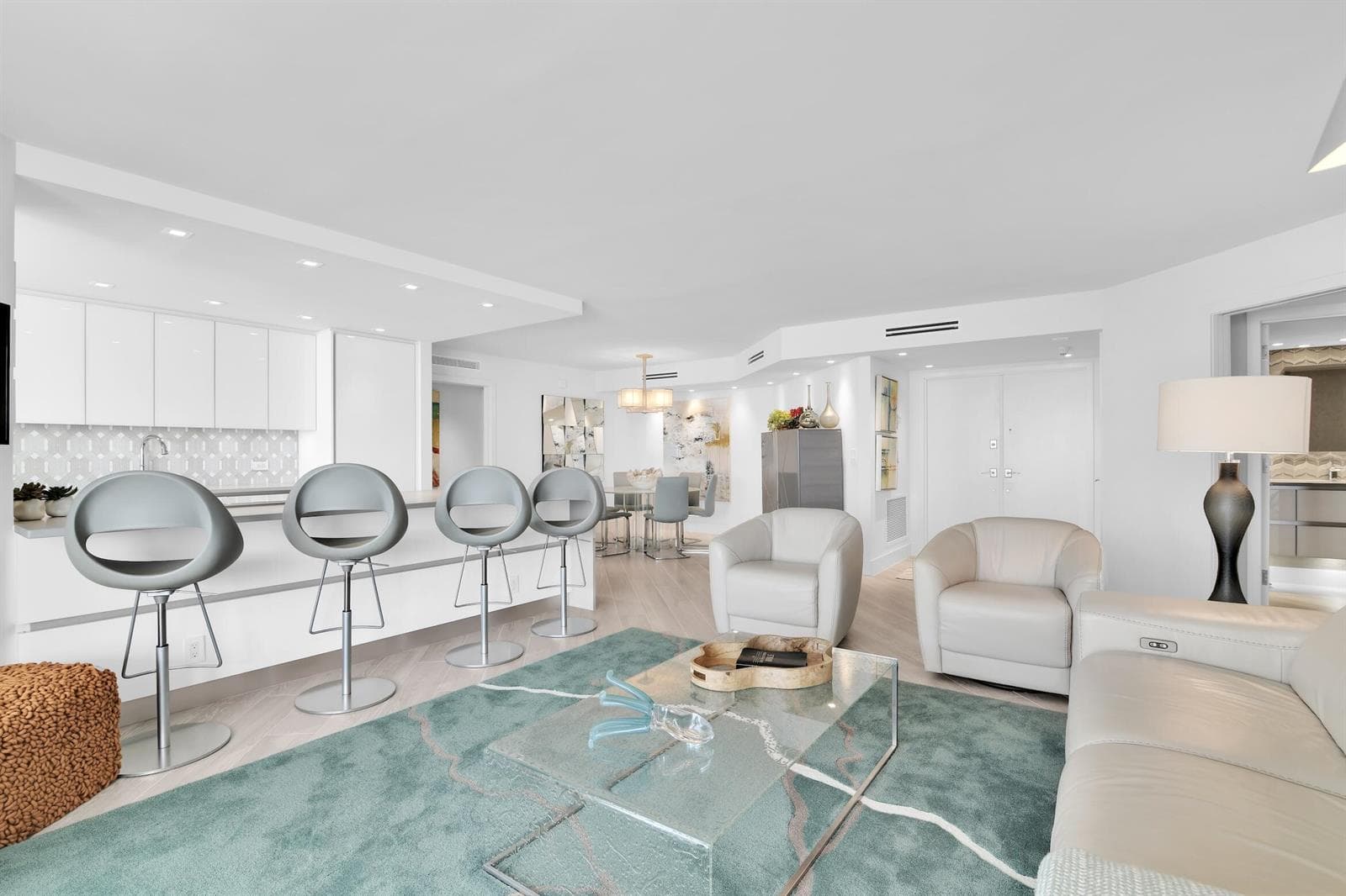 550 S Ocean Boulevard 1004 photo 4