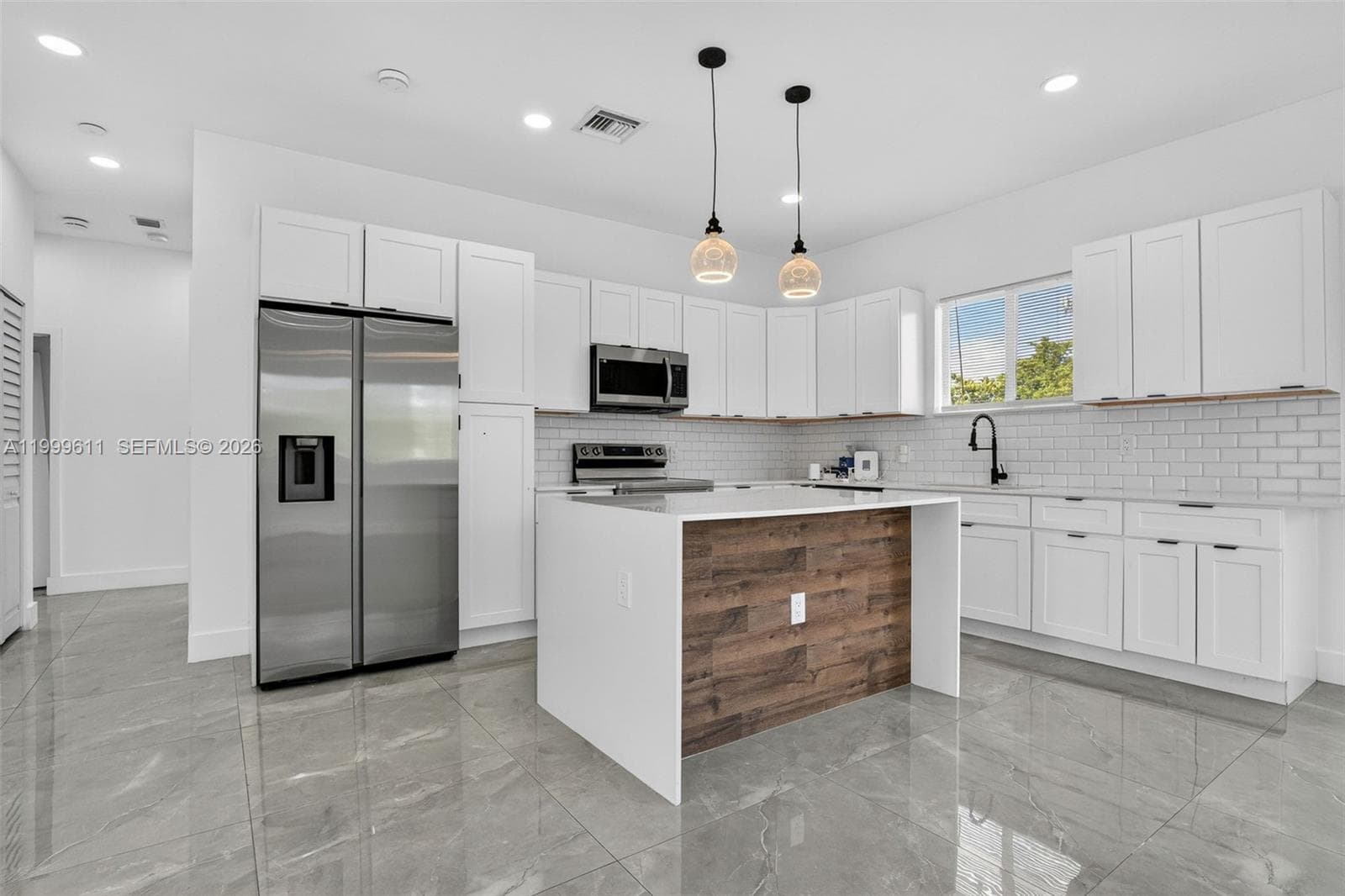 655 24 avenue photo 23