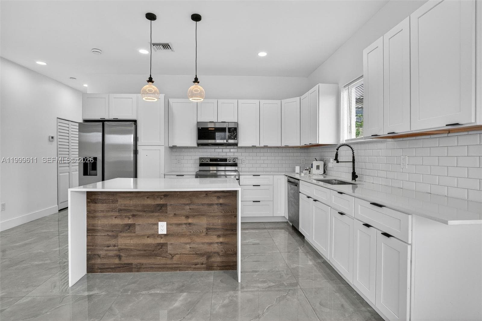 655 24 avenue photo 5