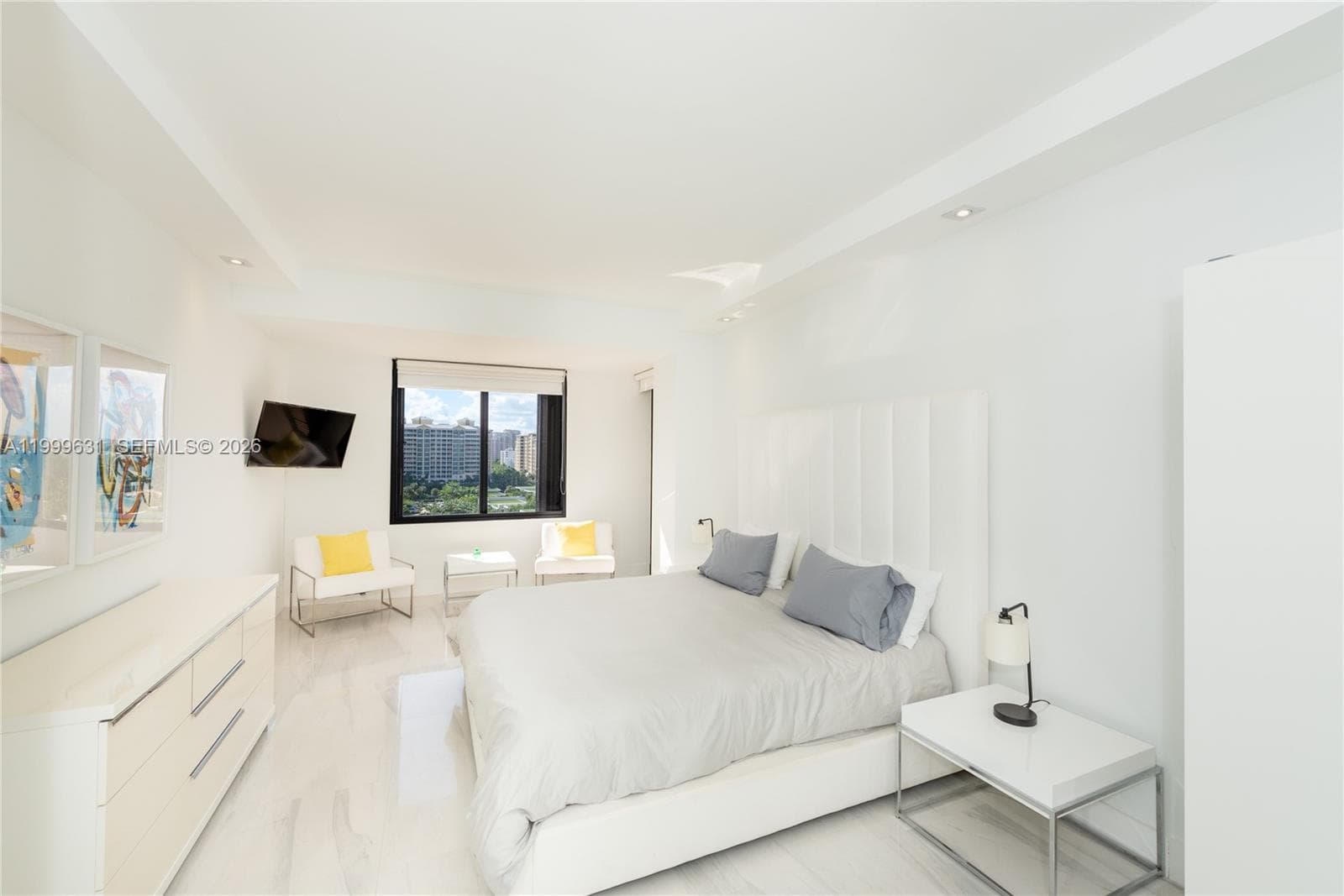 201 Crandon Blvd 923 photo 12