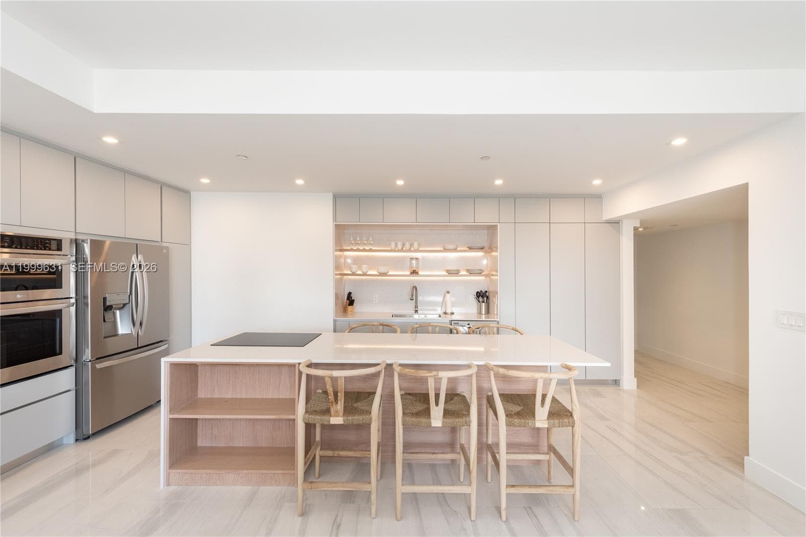 201 Crandon Blvd 923 photo 5