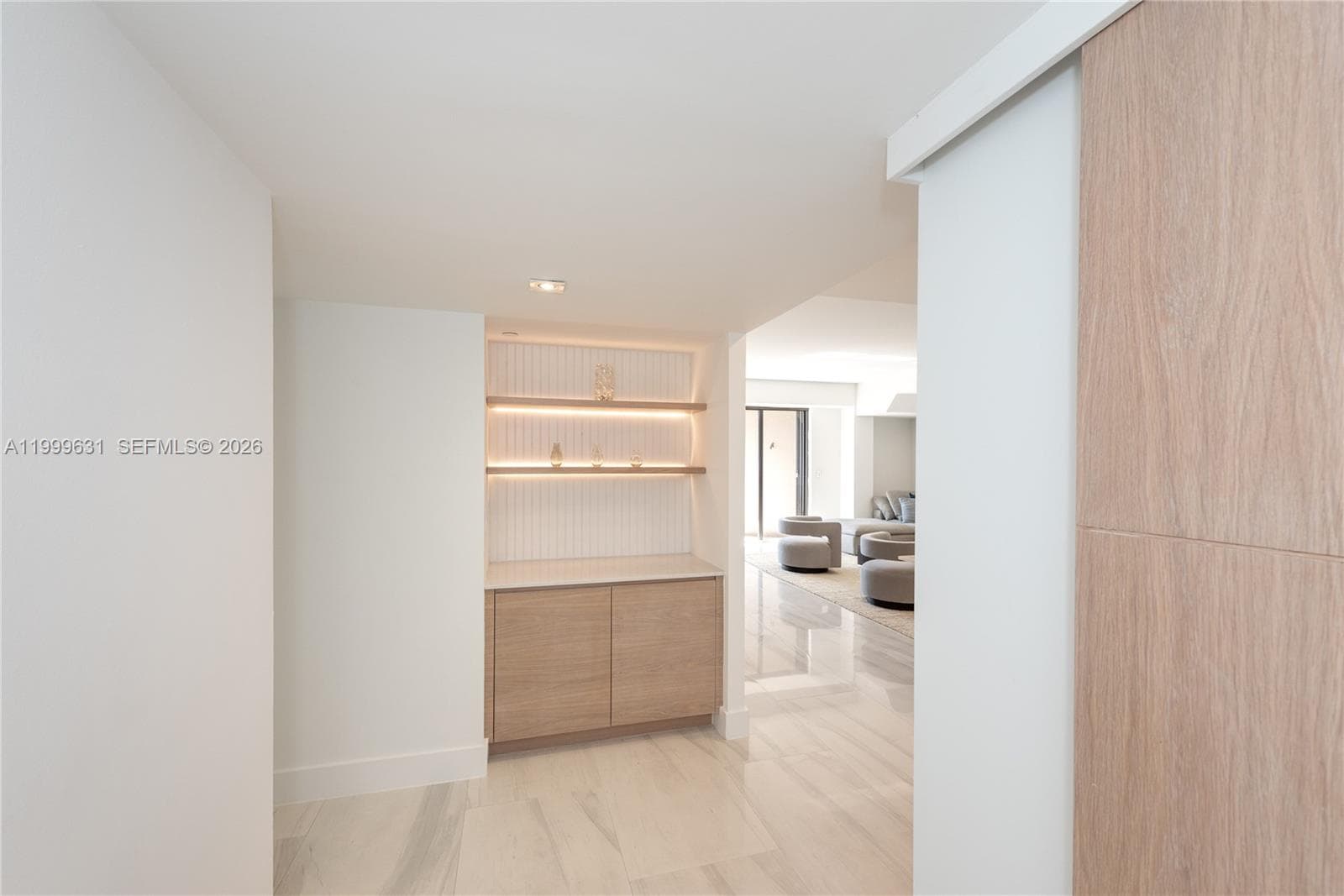 201 Crandon Blvd 923 photo 9