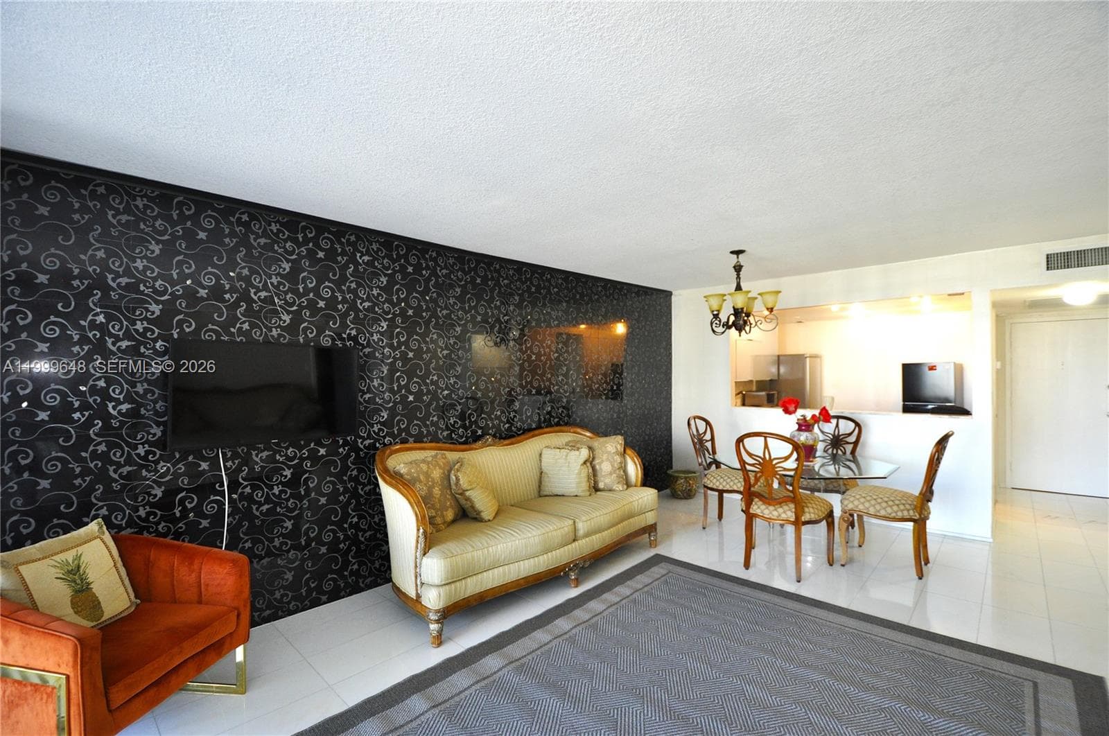 2030 S Ocean Dr 803 photo 2
