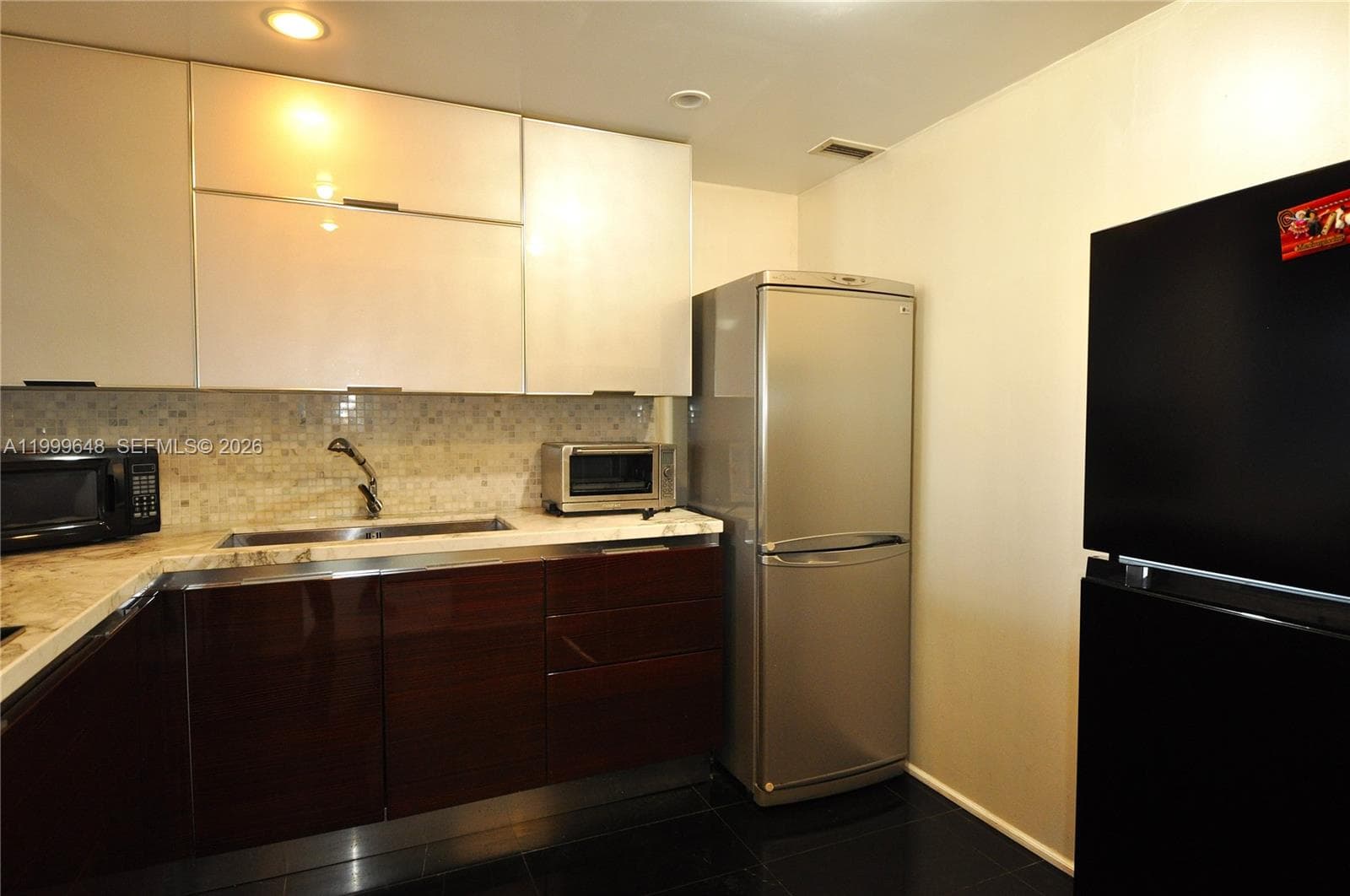 2030 S Ocean Dr 803 photo 9