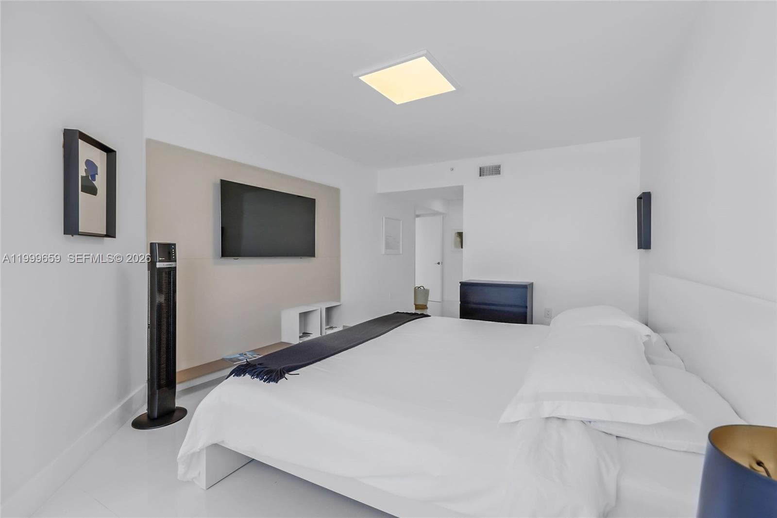 6301 Collins Ave 2103 photo 22