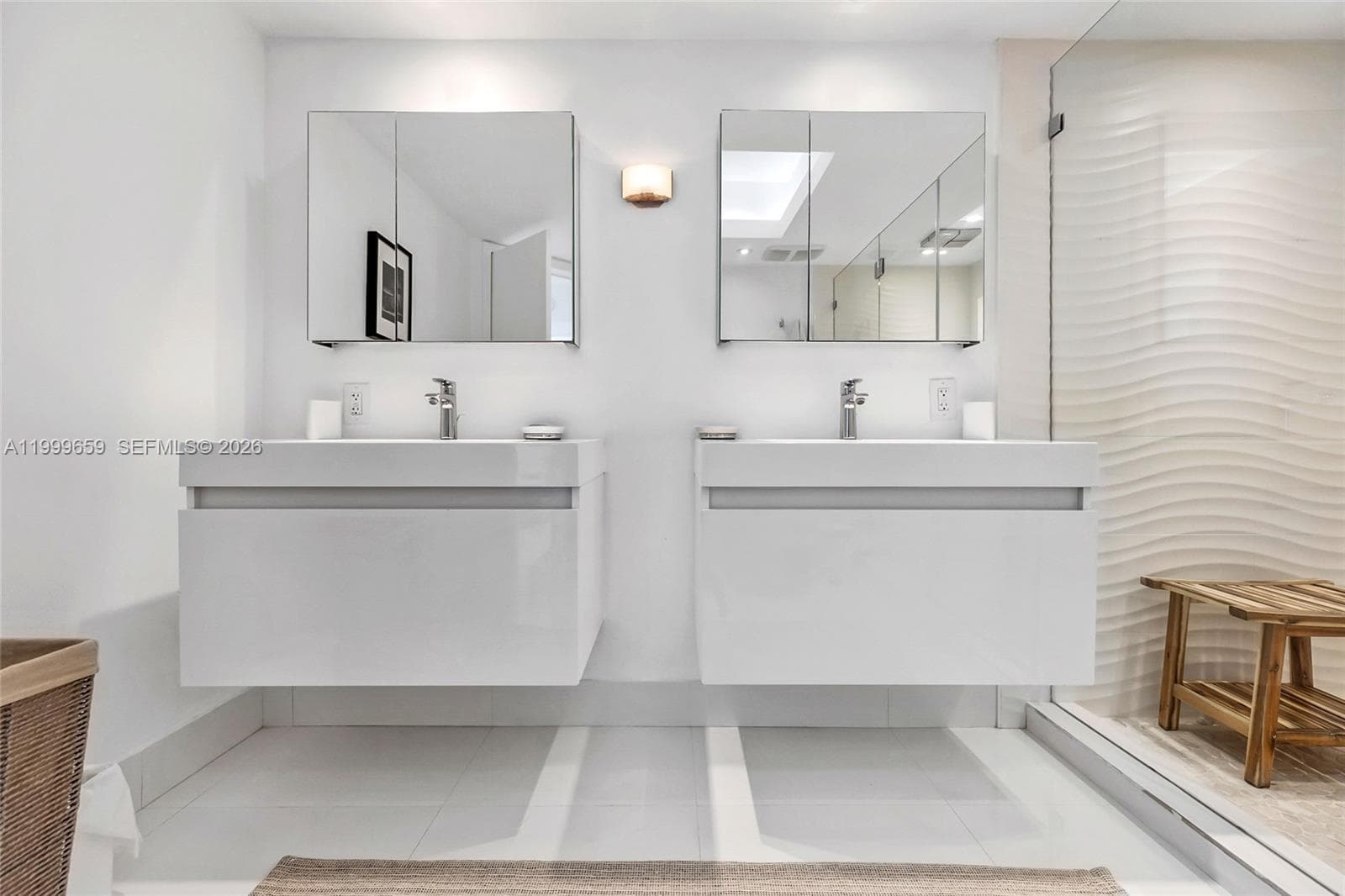 6301 Collins Ave 2103 photo 20