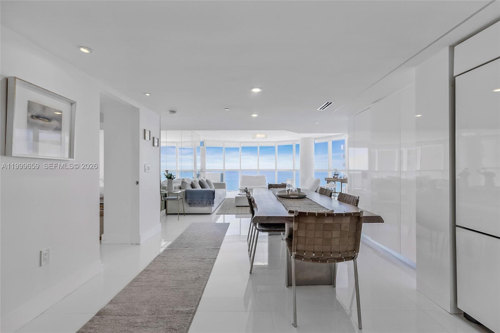 6301 Collins Ave 2103 photo 9