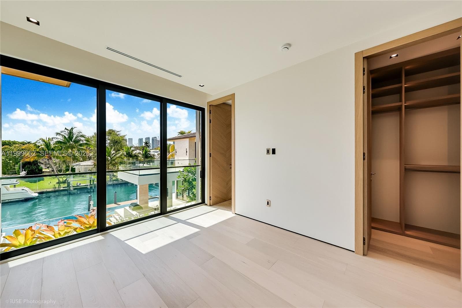 770 Lake Rd photo 23