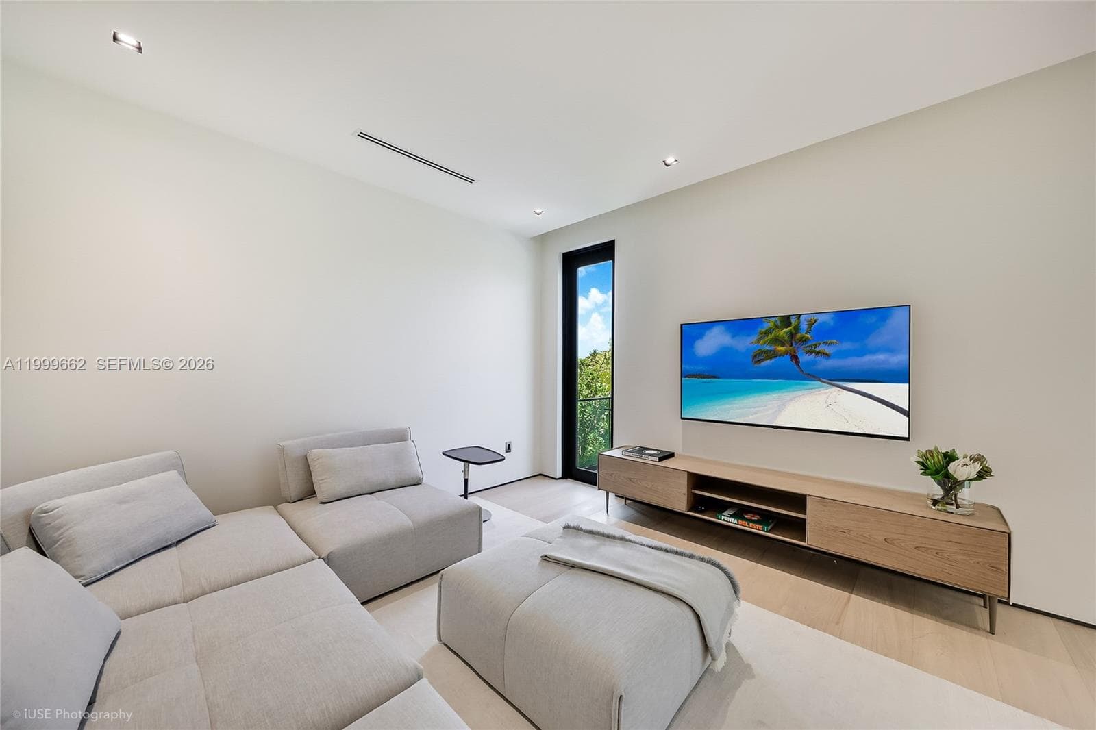 770 Lake Rd photo 24