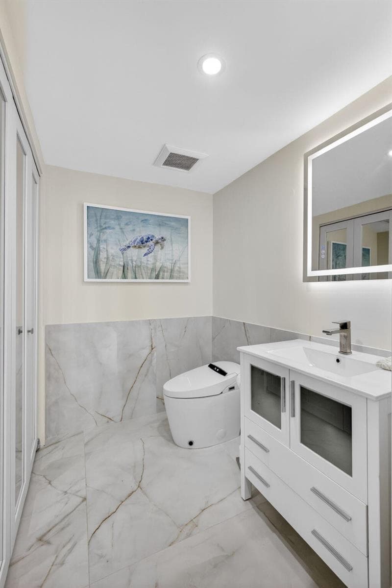 4100 N Ocean Drive 1201 photo 25