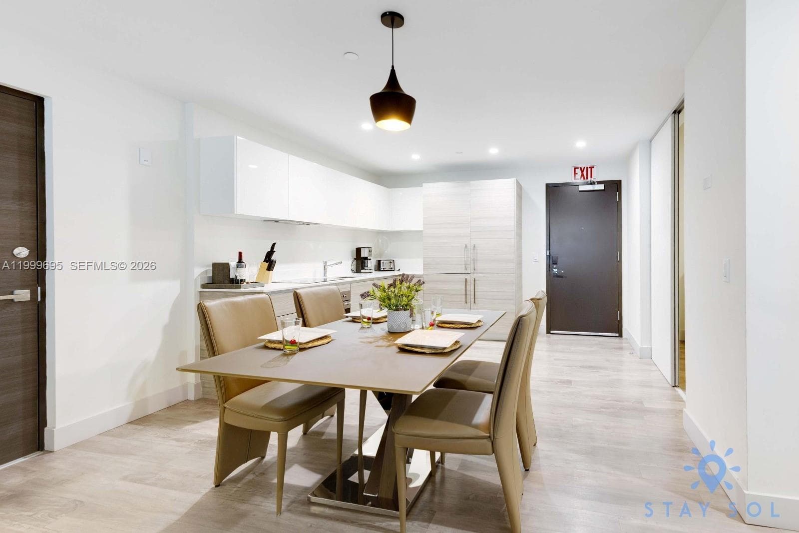 777 Ocean Dr N217 photo 4