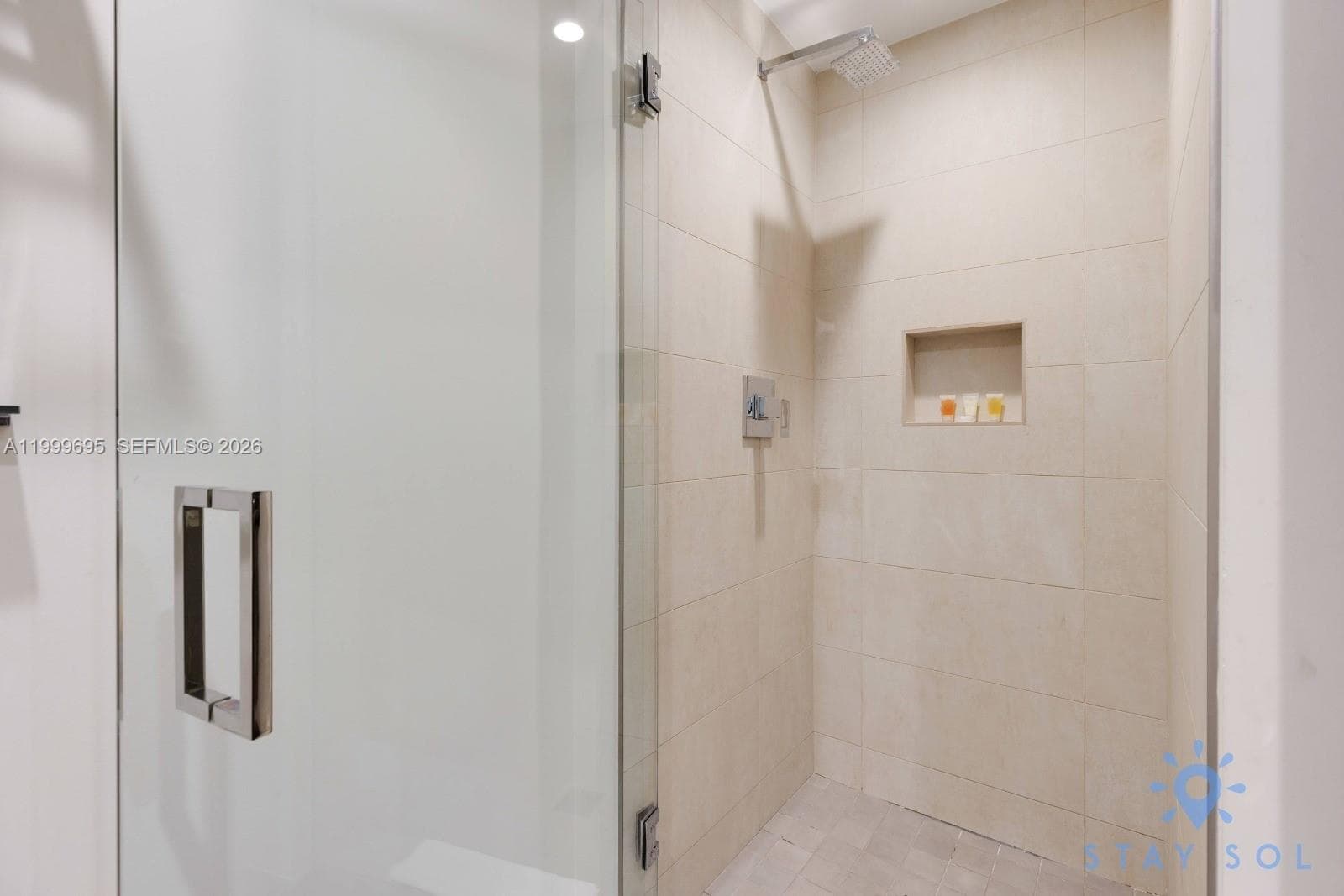 777 Ocean Dr N217 photo 21