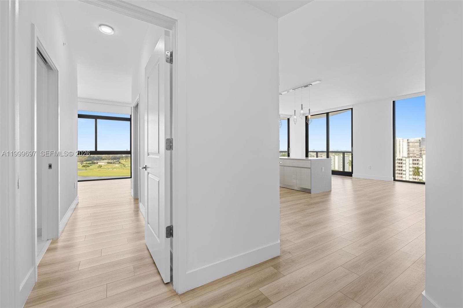 101 Diplomat Pkwy 2401 photo 20