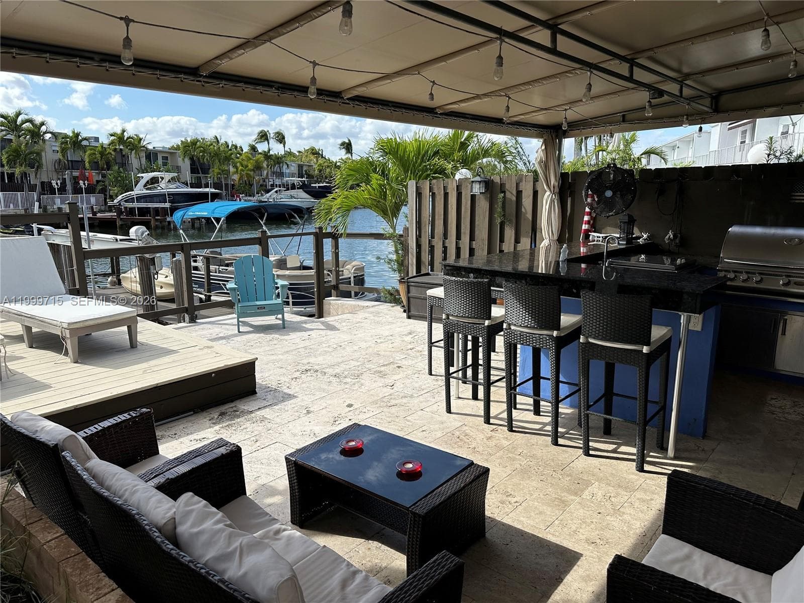 925 26th Ave 925 photo 3