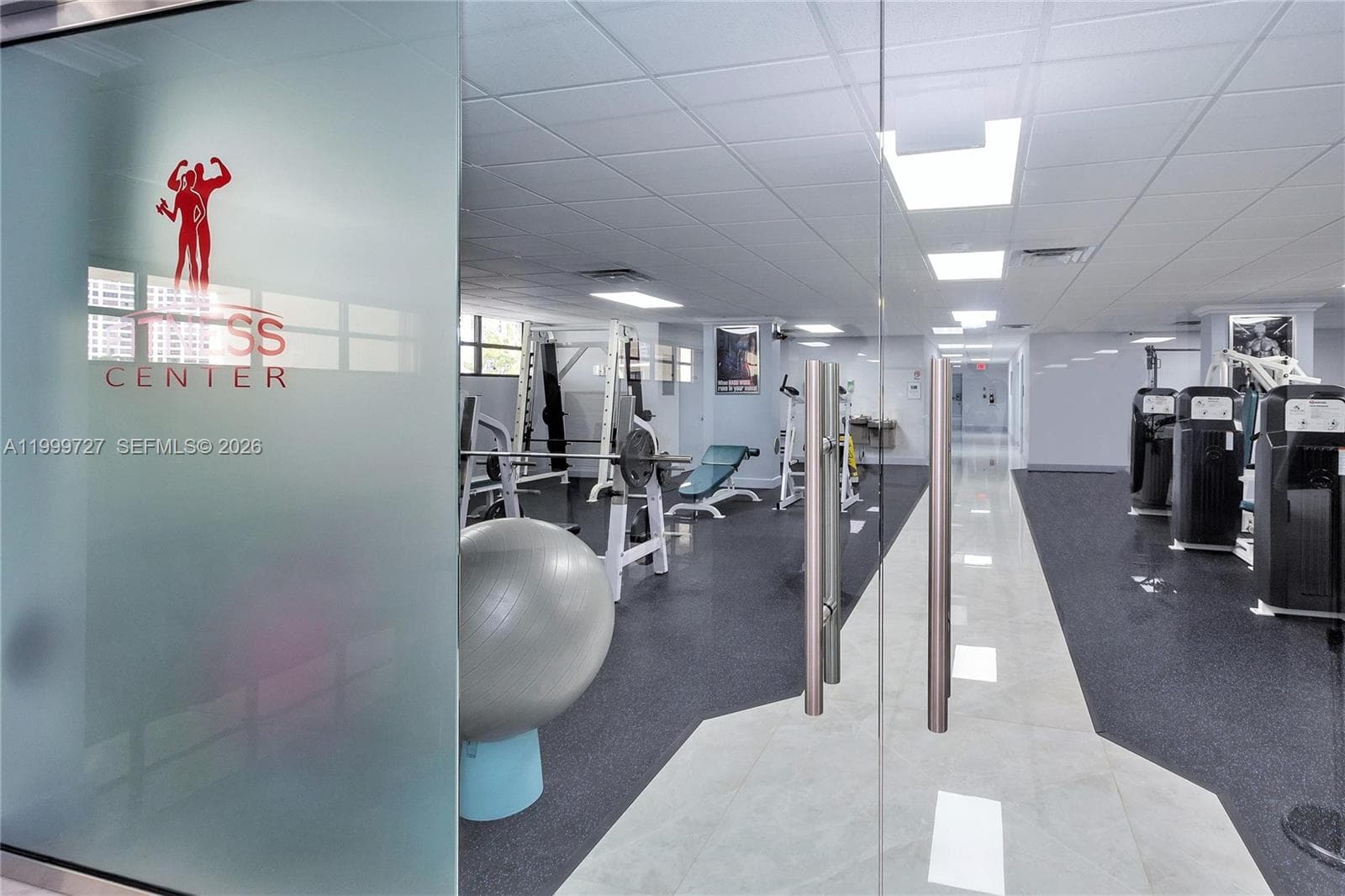 600 Parkview Dr 223 photo 11