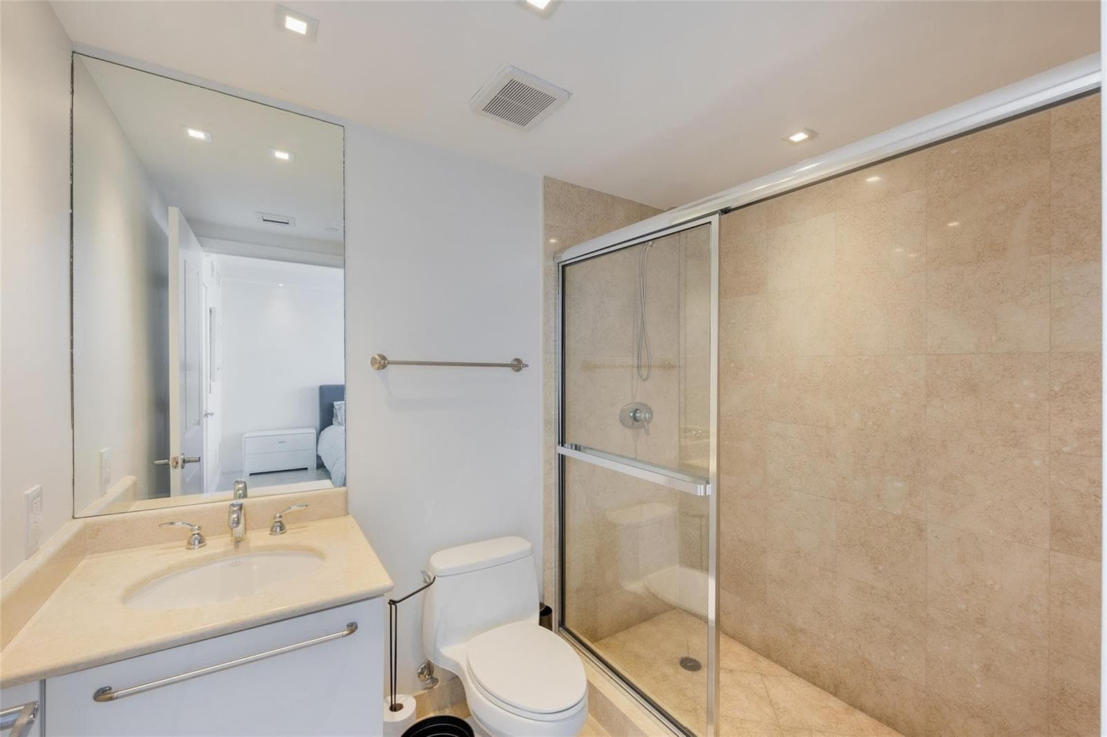 3101 S Ocean Drive 902 photo 13