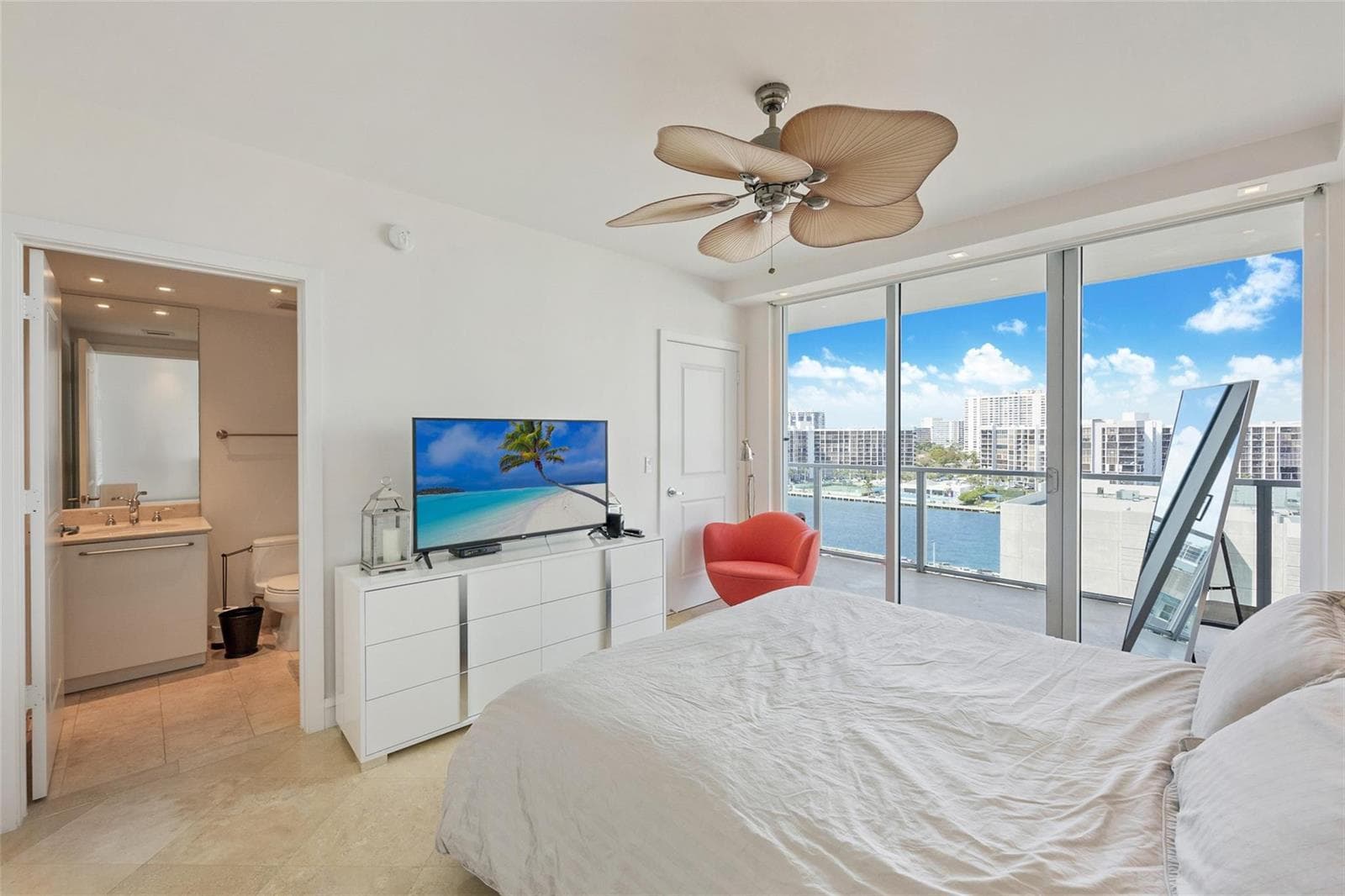 3101 S Ocean Drive 902 photo 12