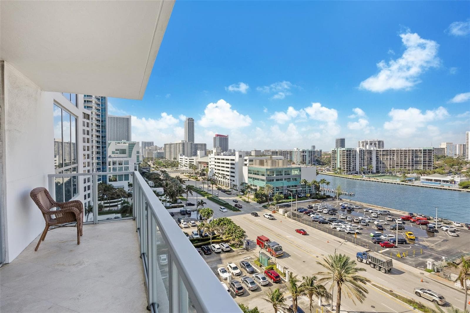 3101 S Ocean Drive 902 photo 24