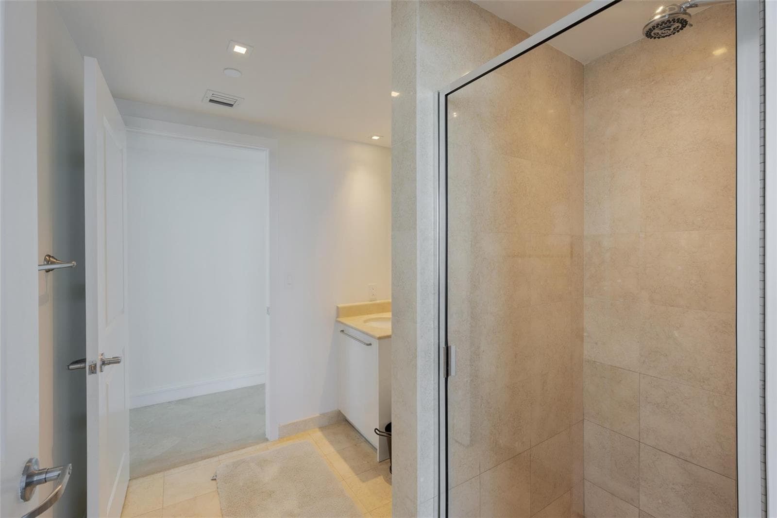3101 S Ocean Drive 902 photo 11