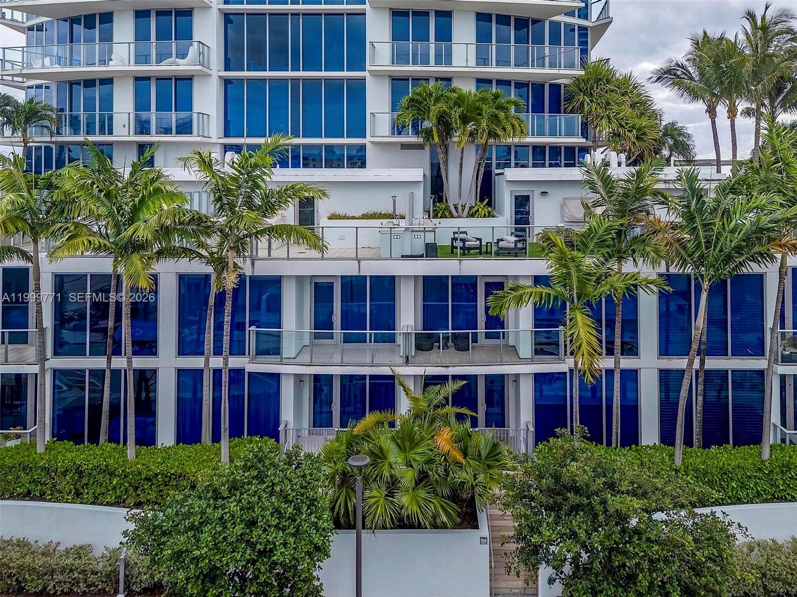 701 Fort Lauderdale Beach Blvd TH3 photo 3