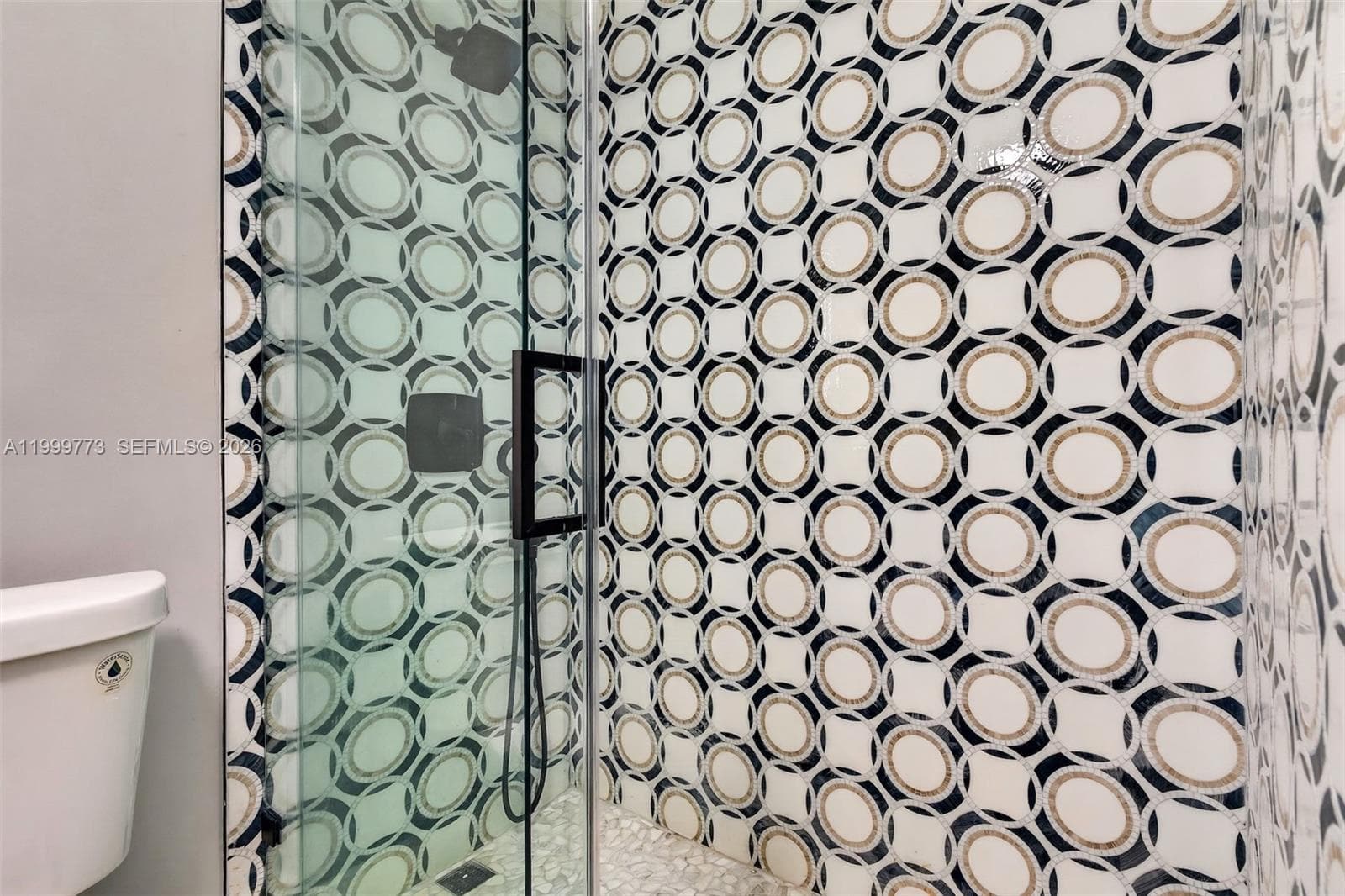 2500 Diana Dr 216 photo 20