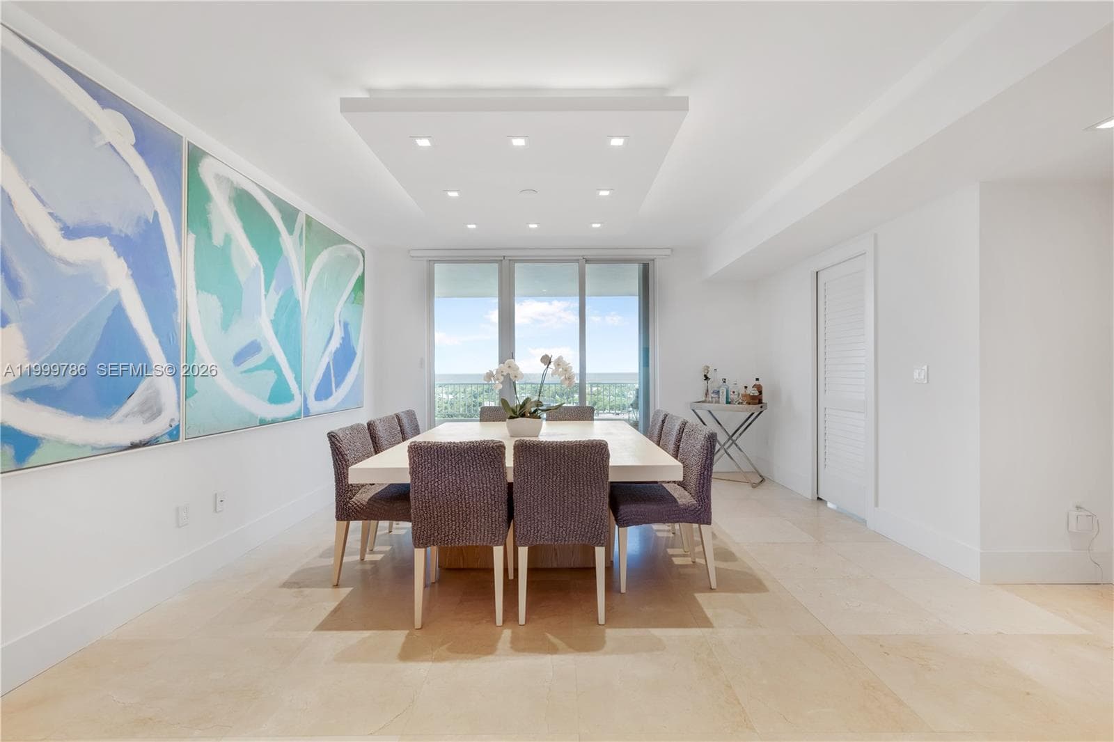 789 Crandon Blvd 1003 photo 2