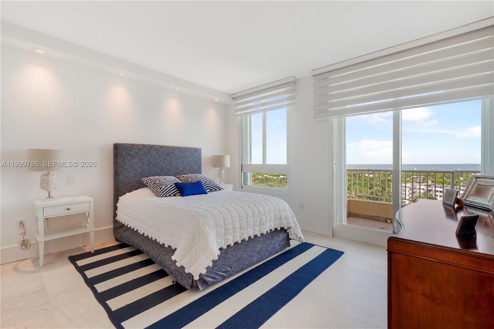 789 Crandon Blvd 1003 photo 14