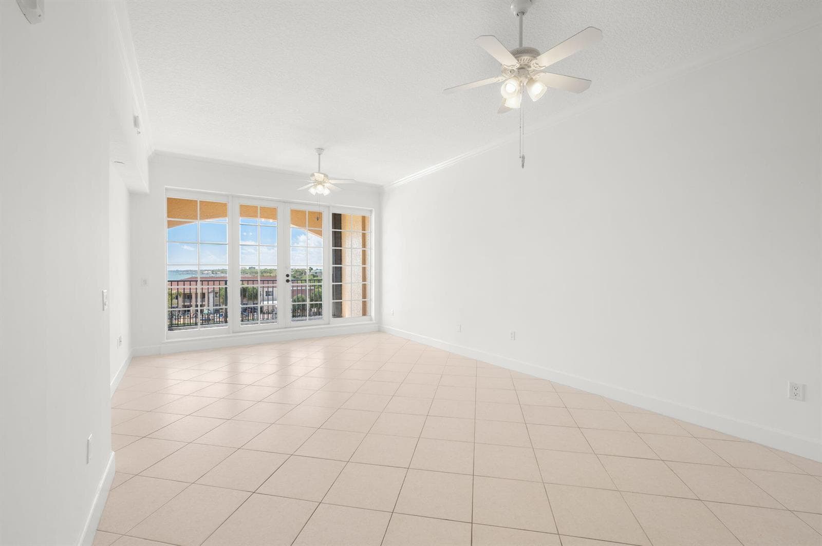 20 Orange Avenue Apt 411 photo 15