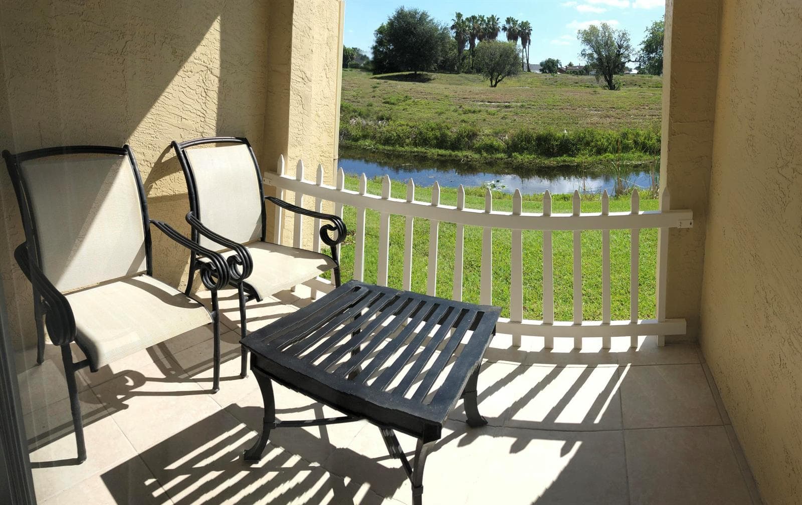 2060 Greenview Shores Boulevard 303 photo 16