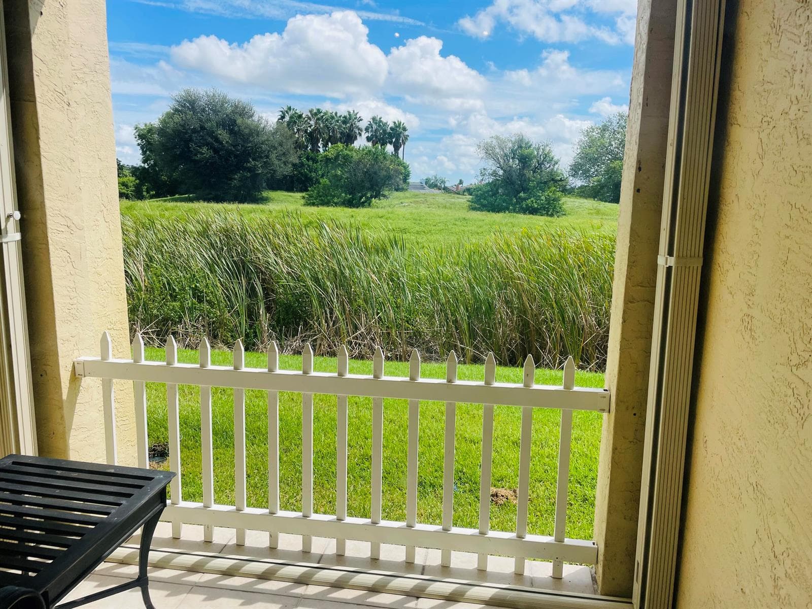 2060 Greenview Shores Boulevard 303 photo 18
