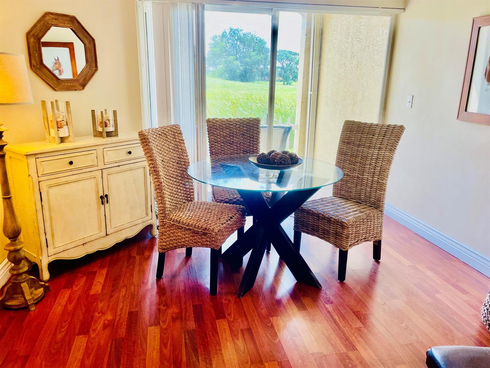 2060 Greenview Shores Boulevard 303 photo 8