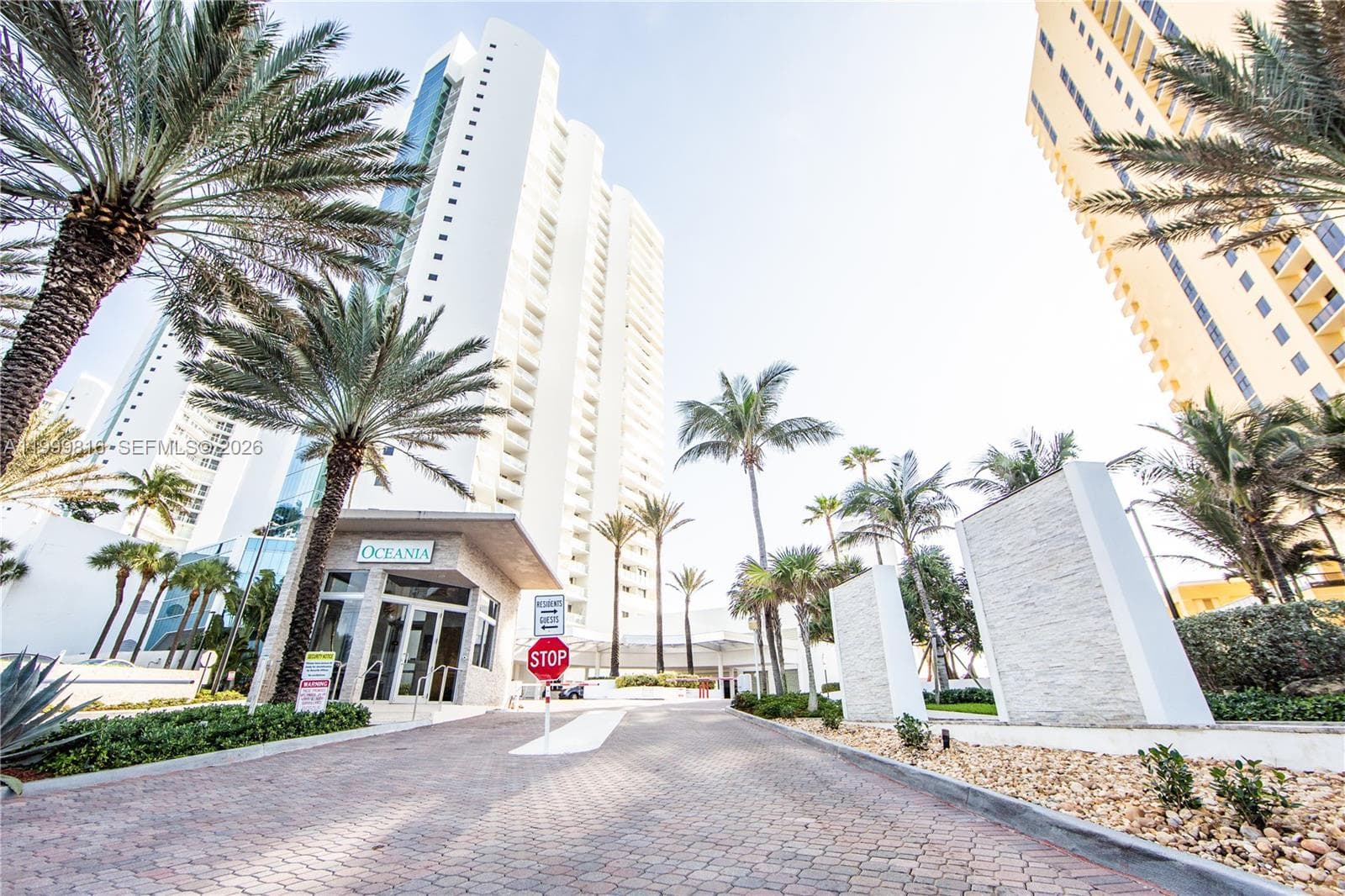 16500 Collins Ave 554 photo 21