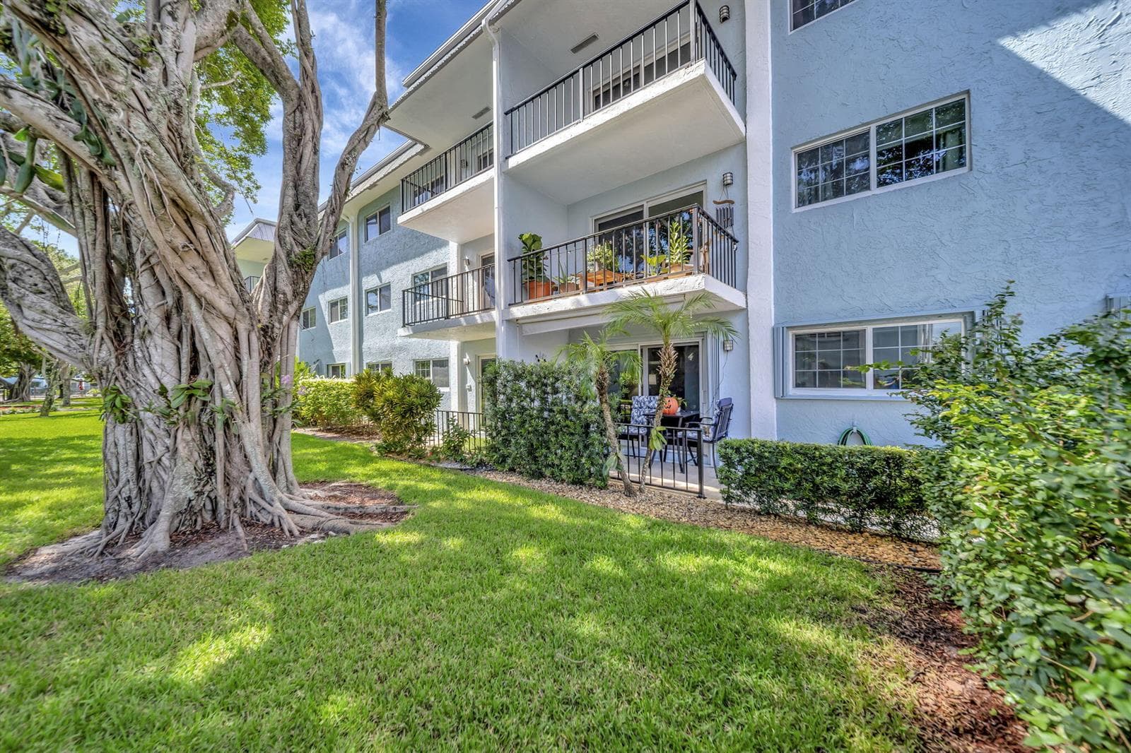 3000 NE 5th Terrace 109-a photo 17