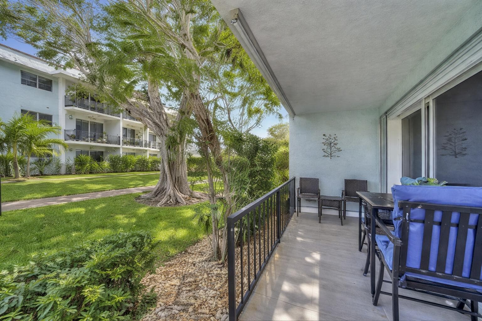 3000 NE 5th Terrace 109-a photo 16