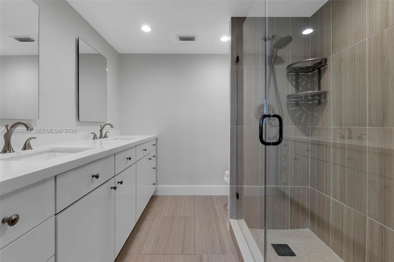 3050 48th St 208 photo 21