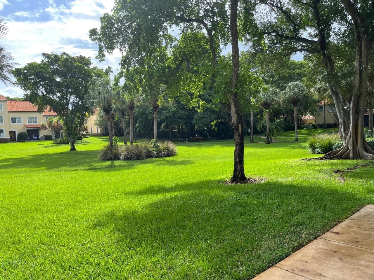 103 Yacht Club Way 101 photo 17