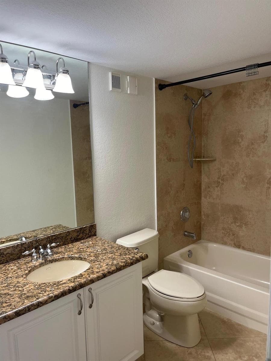 103 Yacht Club Way 101 photo 12