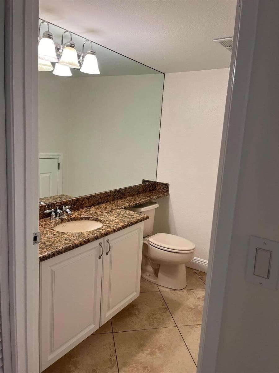 103 Yacht Club Way 101 photo 7