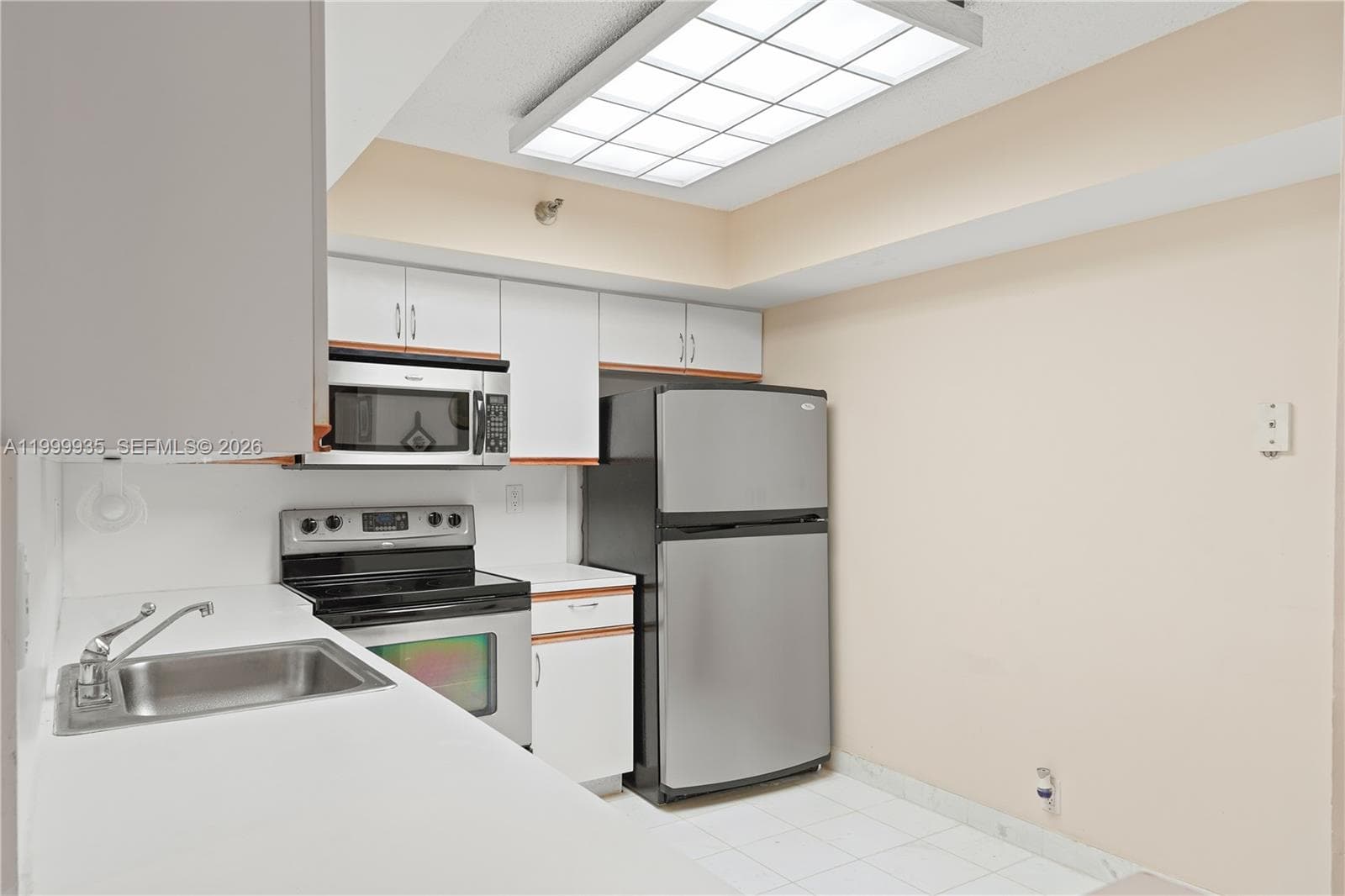 19101 36th Ct 509 photo 12